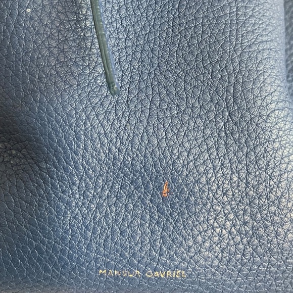 Mansur Gavriel Large Pebble Leather Bucket Bag with Detachable Coin Purse - Picture 12 of 12